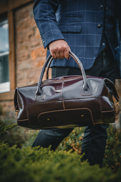 Handmade Leather Duffle Bags UK ›› Designs by Coupland Leather